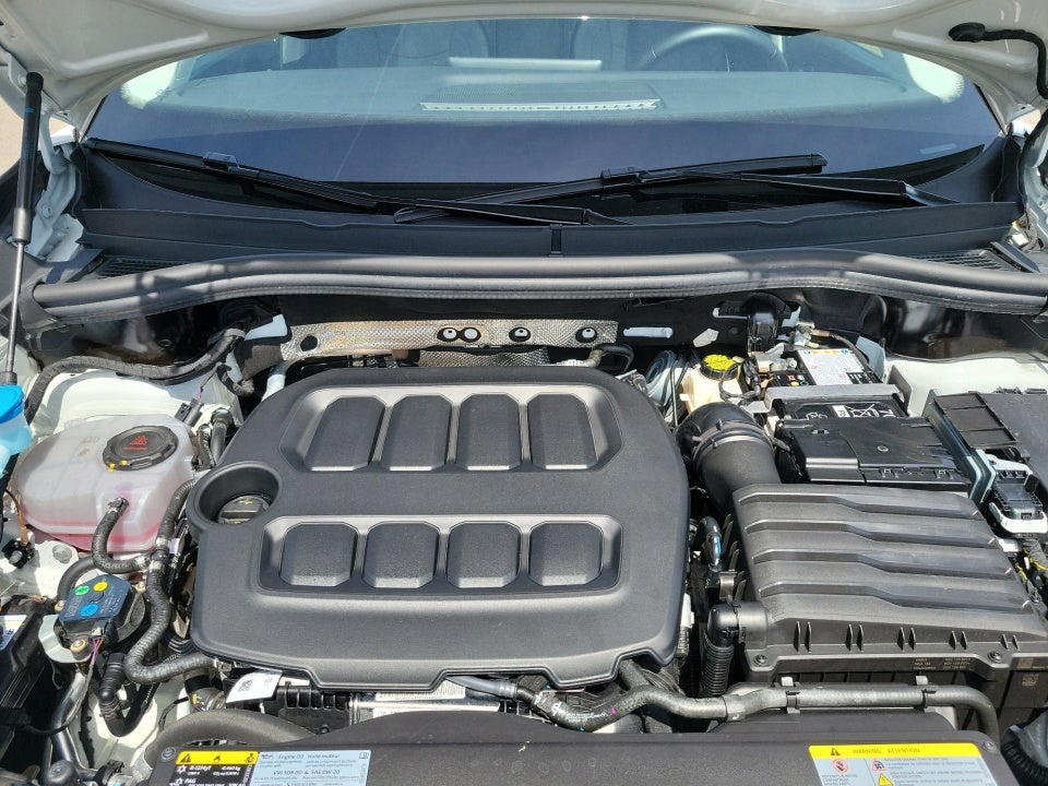 2025 Volkswagen Tiguan 2.0T SE