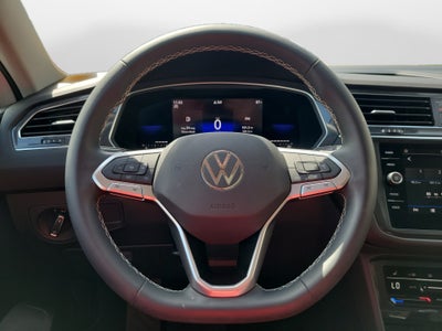 2023 Volkswagen Tiguan SE