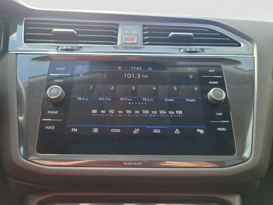 2023 Volkswagen Tiguan SE