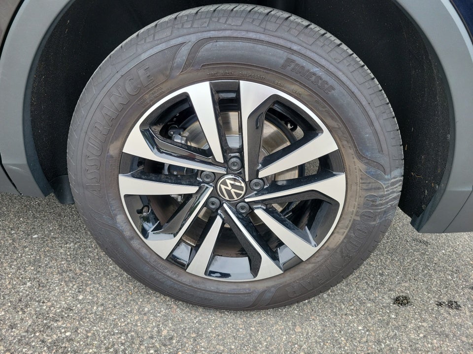 2024 Volkswagen Tiguan 2.0T S