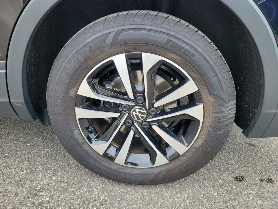 2024 Volkswagen Tiguan 2.0T S