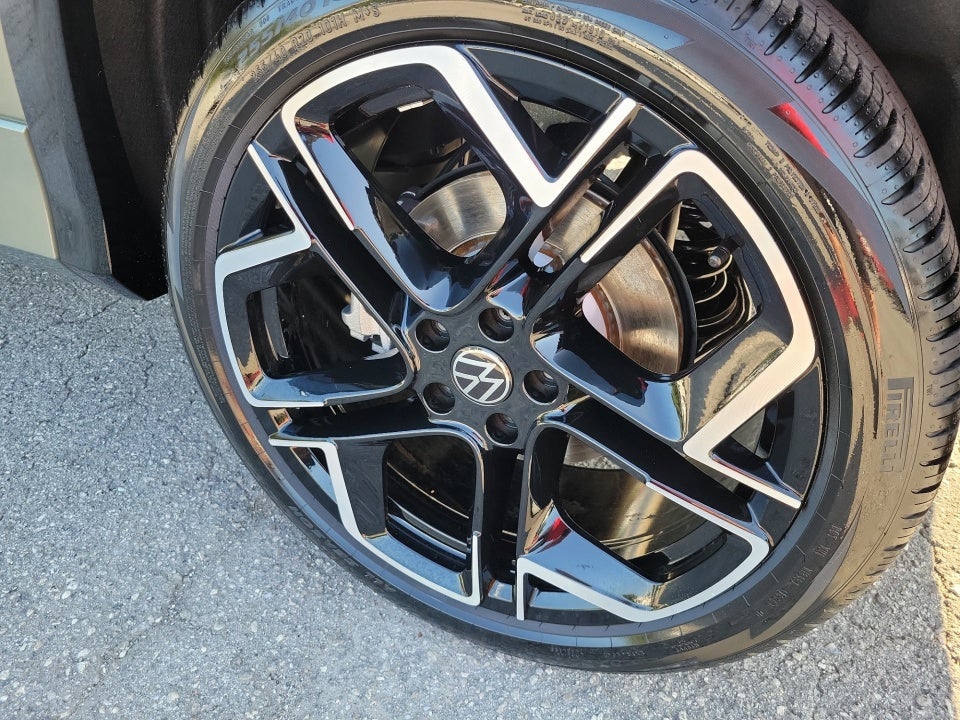 2026 Volkswagen Tiguan SEL R-Line Turbo