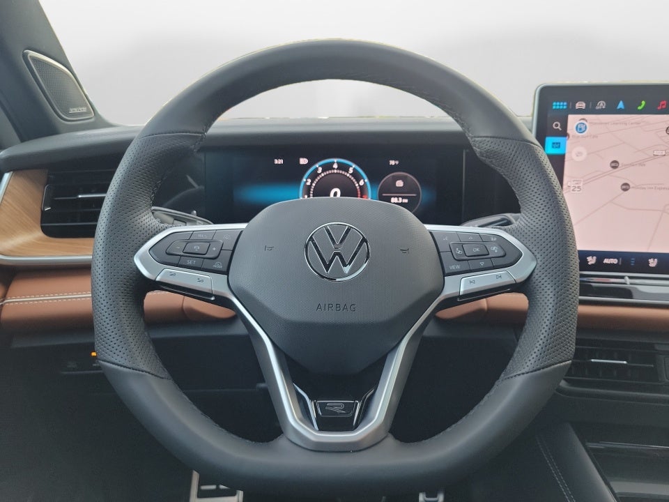 2026 Volkswagen Tiguan SEL R-Line Turbo