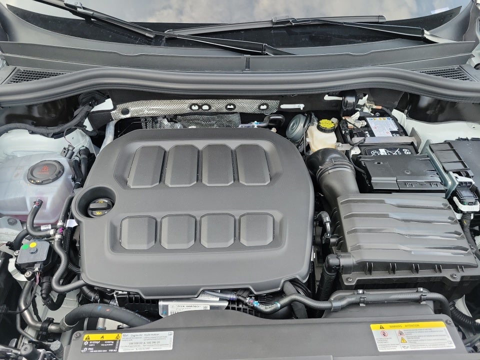 2026 Volkswagen Tiguan SEL R-Line Turbo