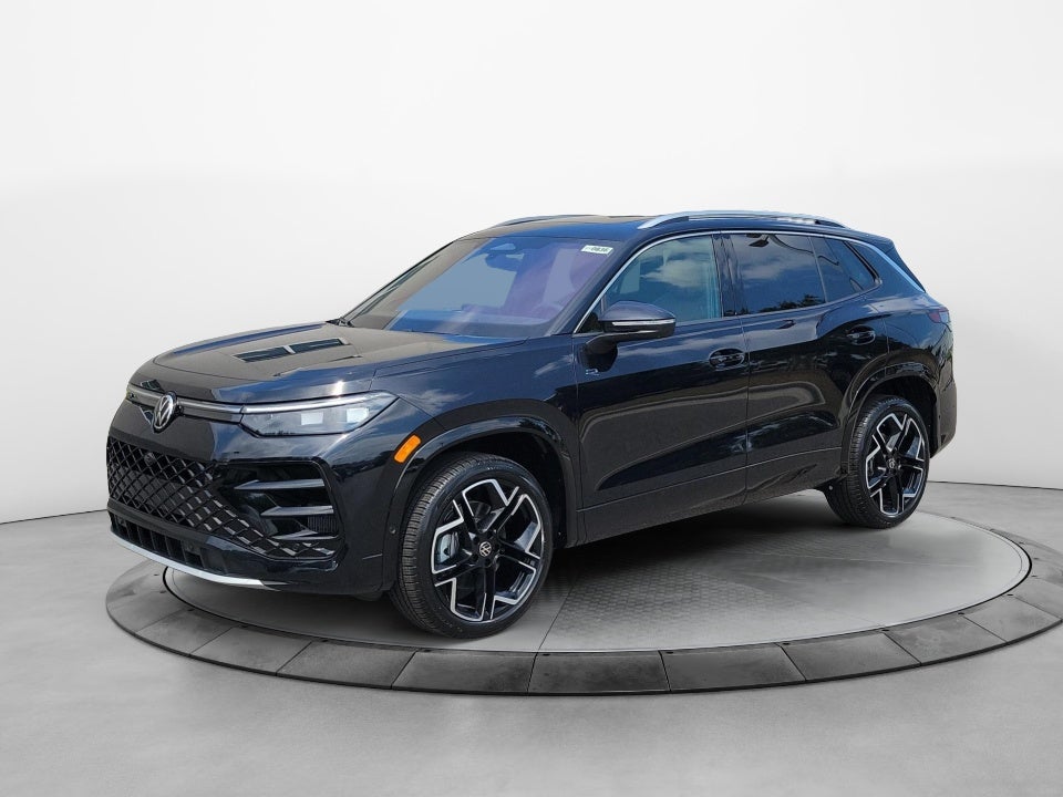 2026 Volkswagen Tiguan SEL R-Line Turbo