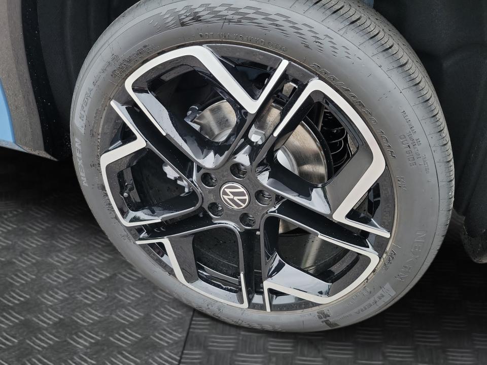 2026 Volkswagen Tiguan SEL R-Line Turbo