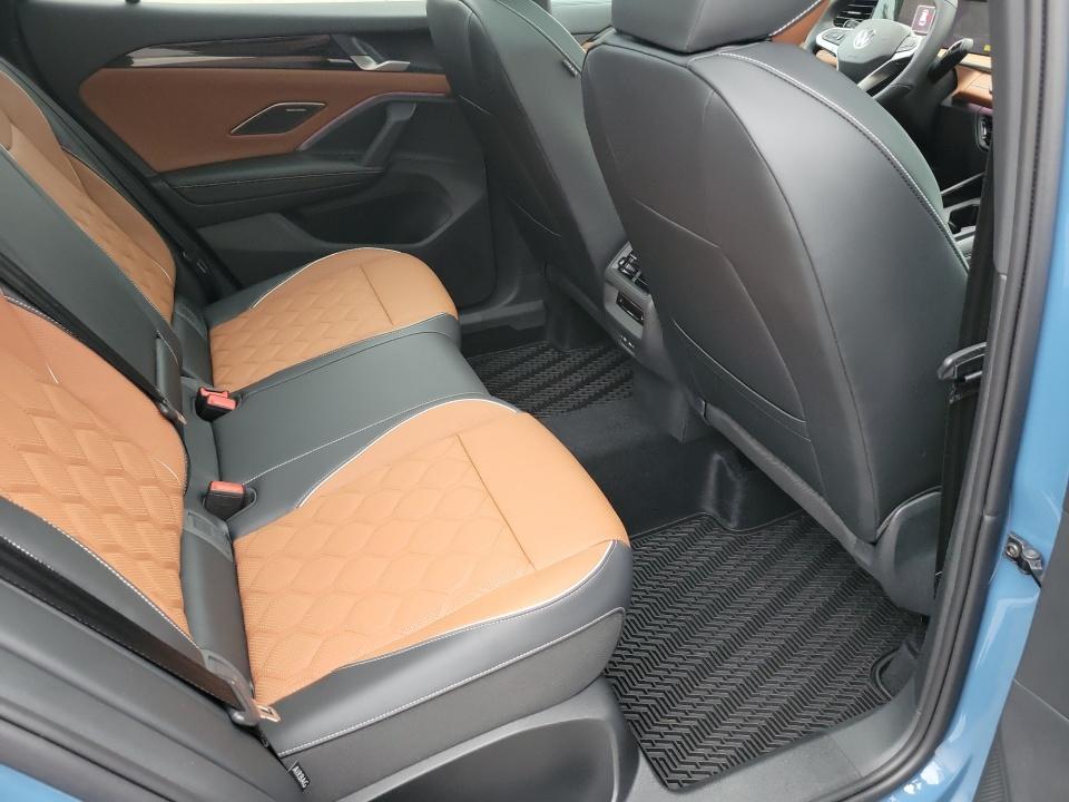 2026 Volkswagen Tiguan SEL R-Line Turbo