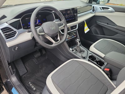 2026 Volkswagen Taos SE