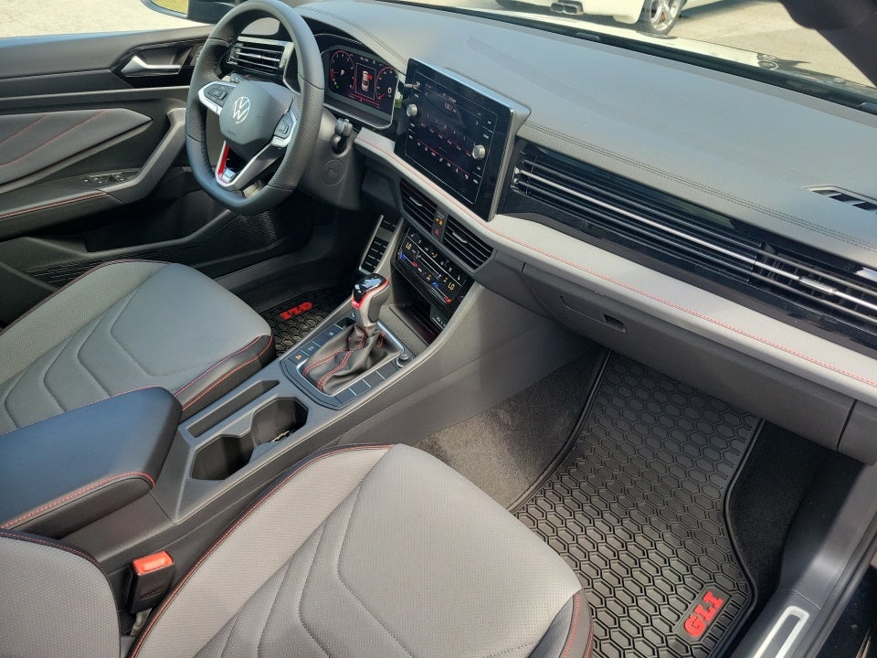 2026 Volkswagen Jetta GLI Autobahn