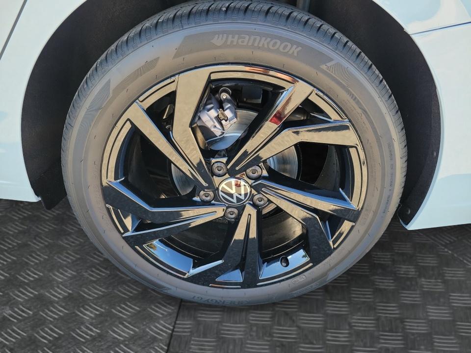 2027 Volkswagen Jetta SE