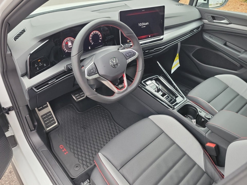 2026 Volkswagen Golf GTI SE