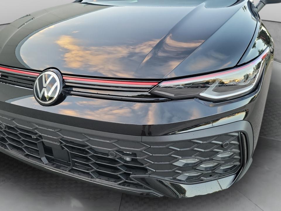 2026 Volkswagen Golf GTI SE