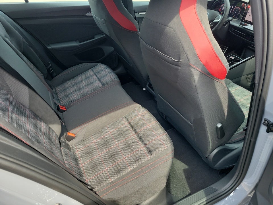 2026 Volkswagen Golf GTI S