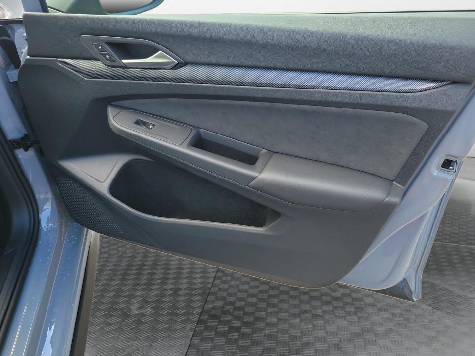 2026 Volkswagen Golf GTI SE