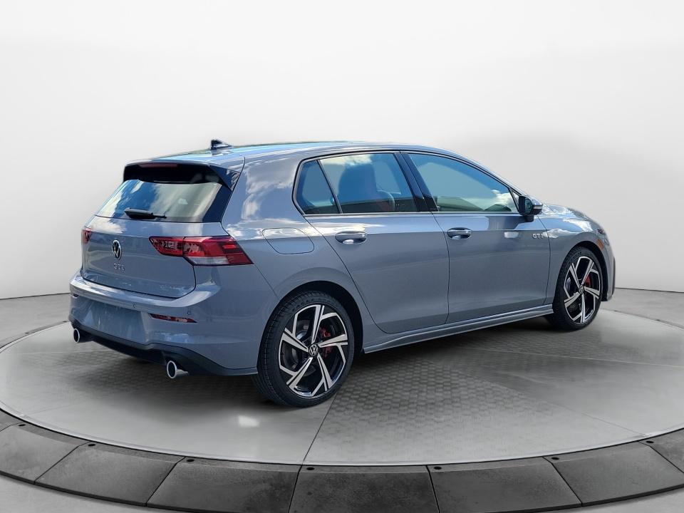 2026 Volkswagen Golf GTI SE