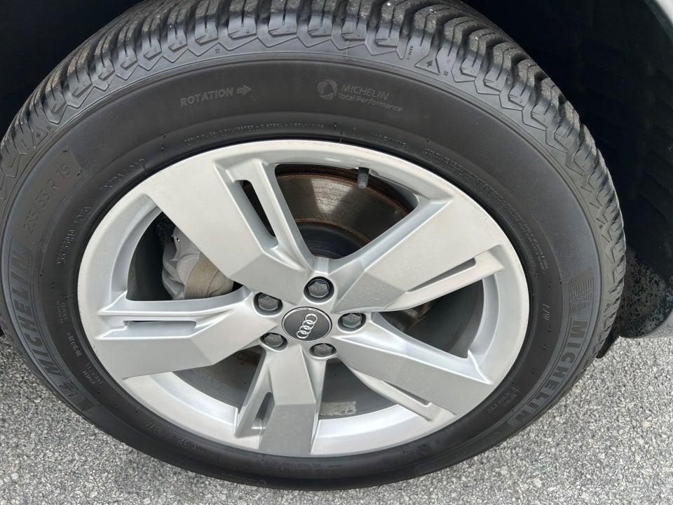 2019 Audi Q5 Premium Plus