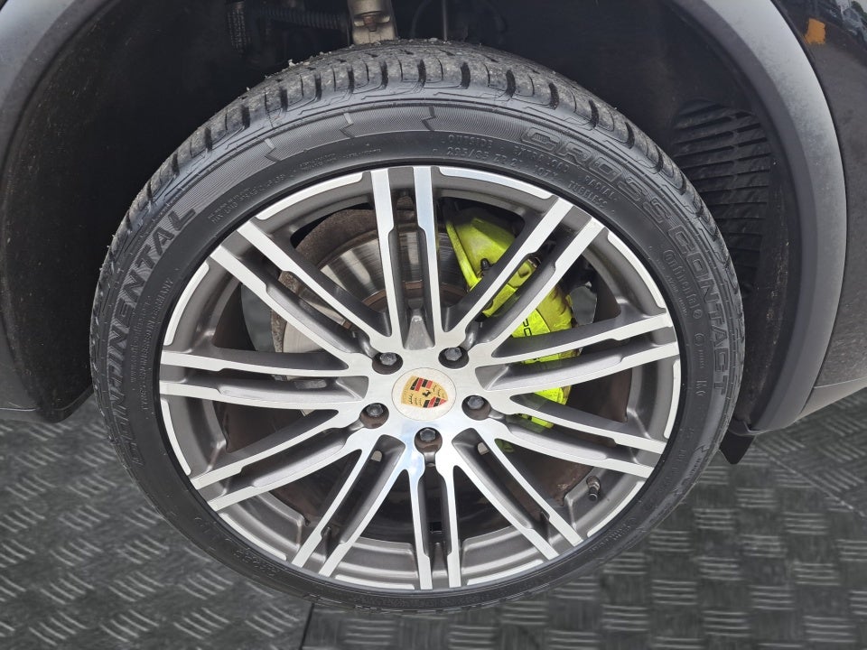 2015 Porsche Cayenne E-Hybrid S