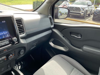 2023 Nissan Frontier Crew Cab SV 4x4