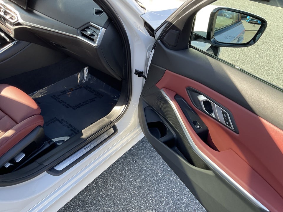 2023 BMW 330i xDrive