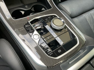 2024 BMW X5 M60i