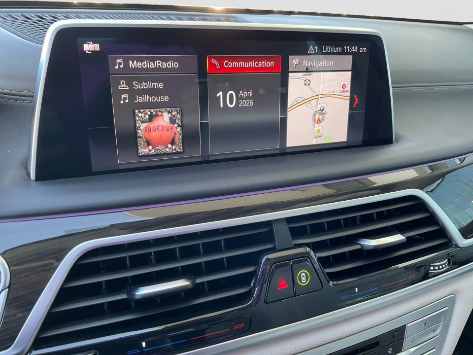 2019 BMW 740i 740i