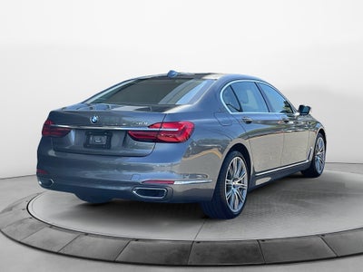 2019 BMW 740i 740i