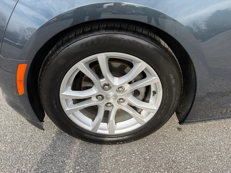 2019 Chevrolet Camaro 1LS