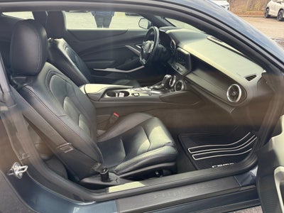 2019 Chevrolet Camaro 1LS