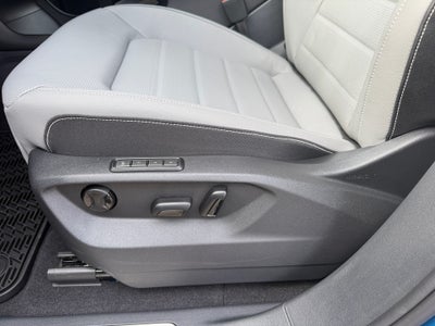 2026 Volkswagen Atlas Cross Sport SEL R-Line Black