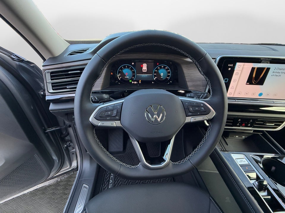 2026 Volkswagen Atlas SEL