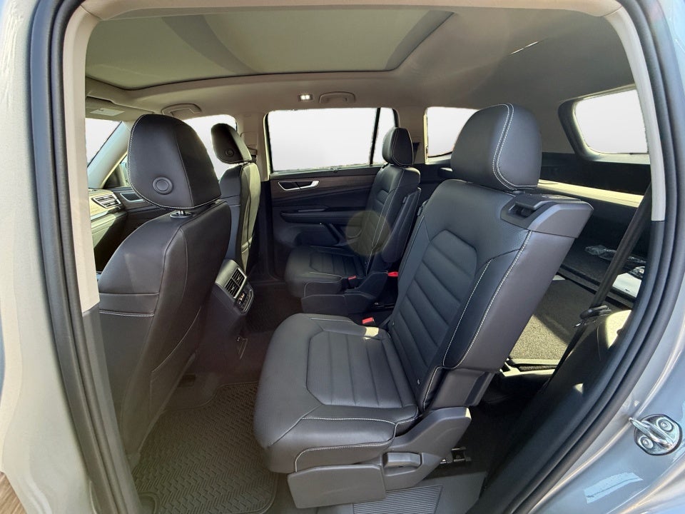 2026 Volkswagen Atlas SEL