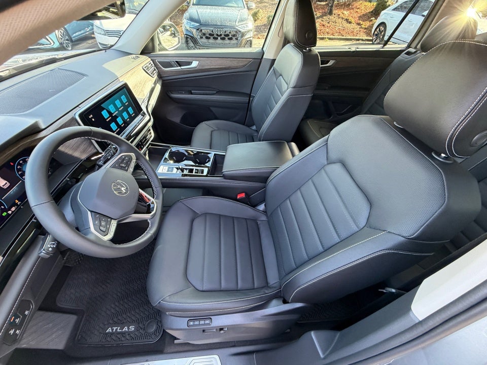 2026 Volkswagen Atlas SEL