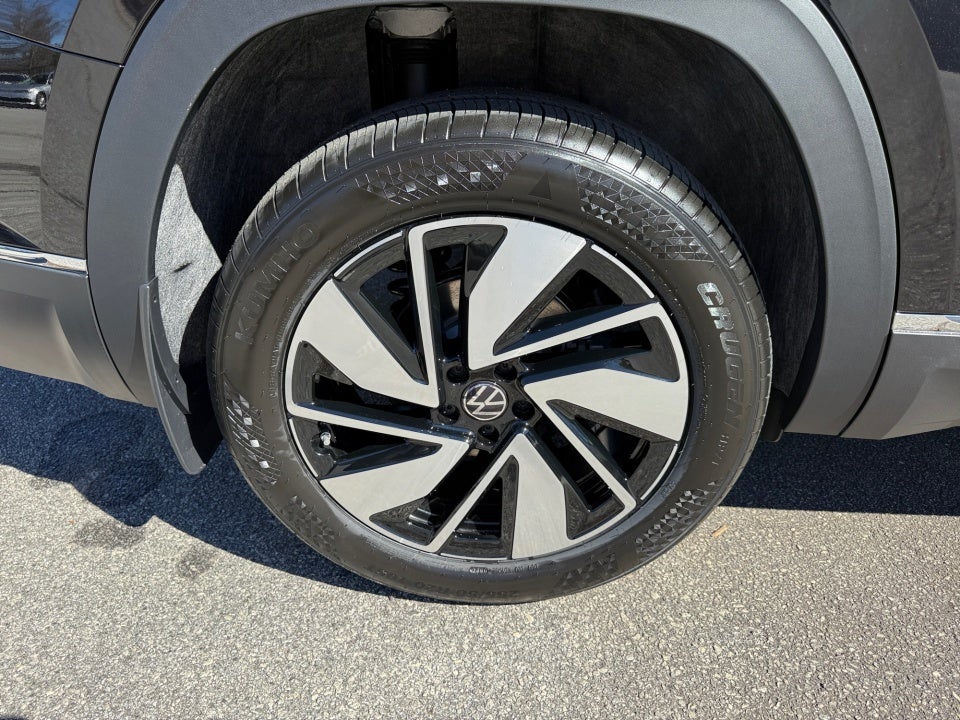 2026 Volkswagen Atlas SEL