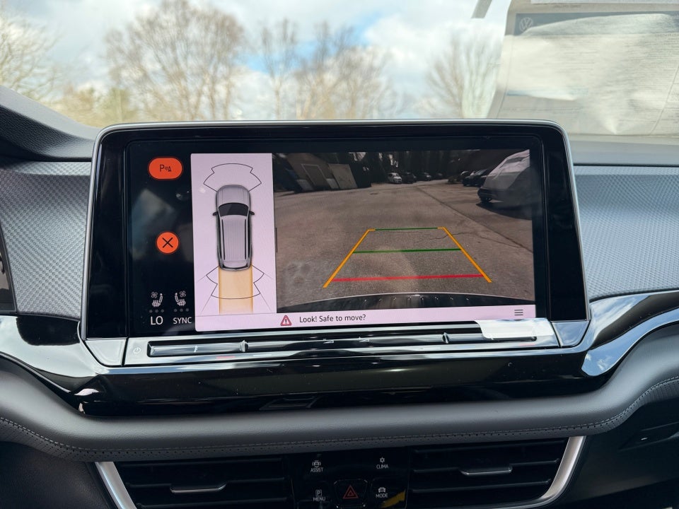 2026 Volkswagen Atlas Peak Edition