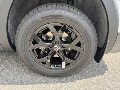 2026 Volkswagen Atlas Peak Edition