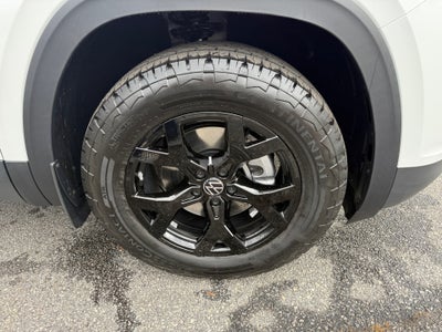 2026 Volkswagen Atlas Peak Edition