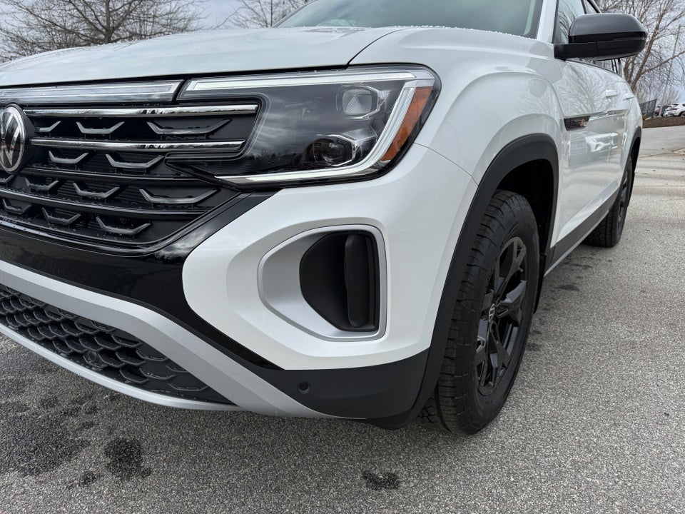 2026 Volkswagen Atlas Peak Edition