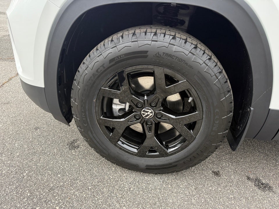 2026 Volkswagen Atlas Peak Edition