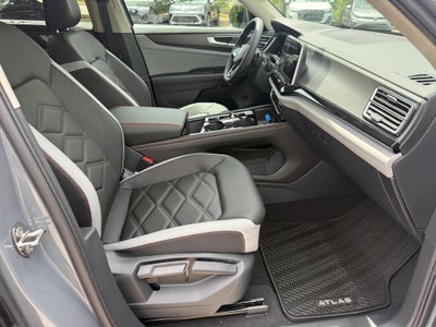 2026 Volkswagen Atlas Peak Edition