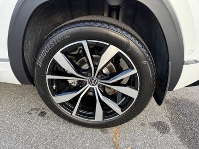 2026 Volkswagen Atlas Cross Sport SEL Premium R-Line