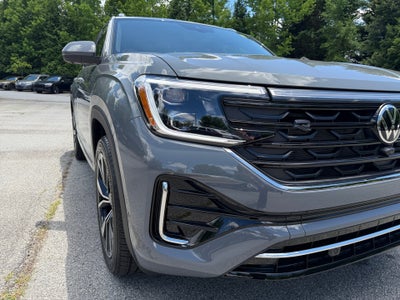 2026 Volkswagen Atlas Cross Sport SEL Premium R-Line