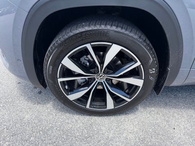 2026 Volkswagen Atlas Cross Sport SEL Premium R-Line