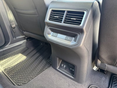 2026 Volkswagen Atlas Cross Sport SEL Premium R-Line
