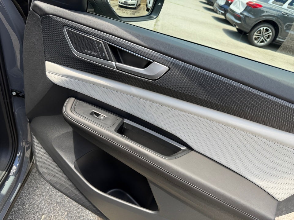 2026 Volkswagen Atlas Cross Sport SEL Premium R-Line