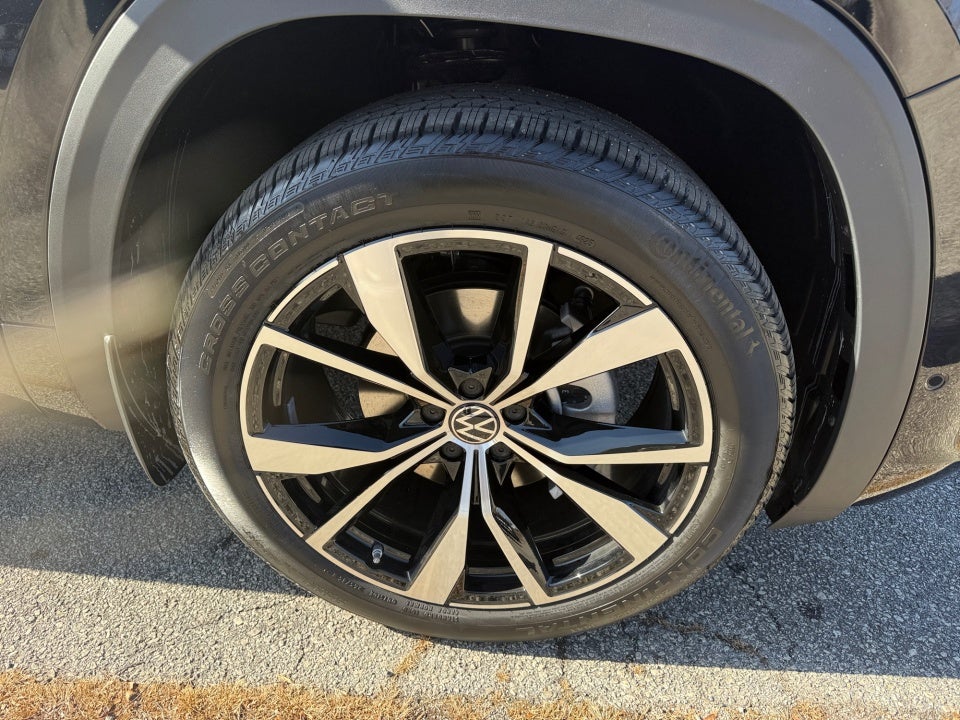 2026 Volkswagen Atlas SEL Premium R-Line