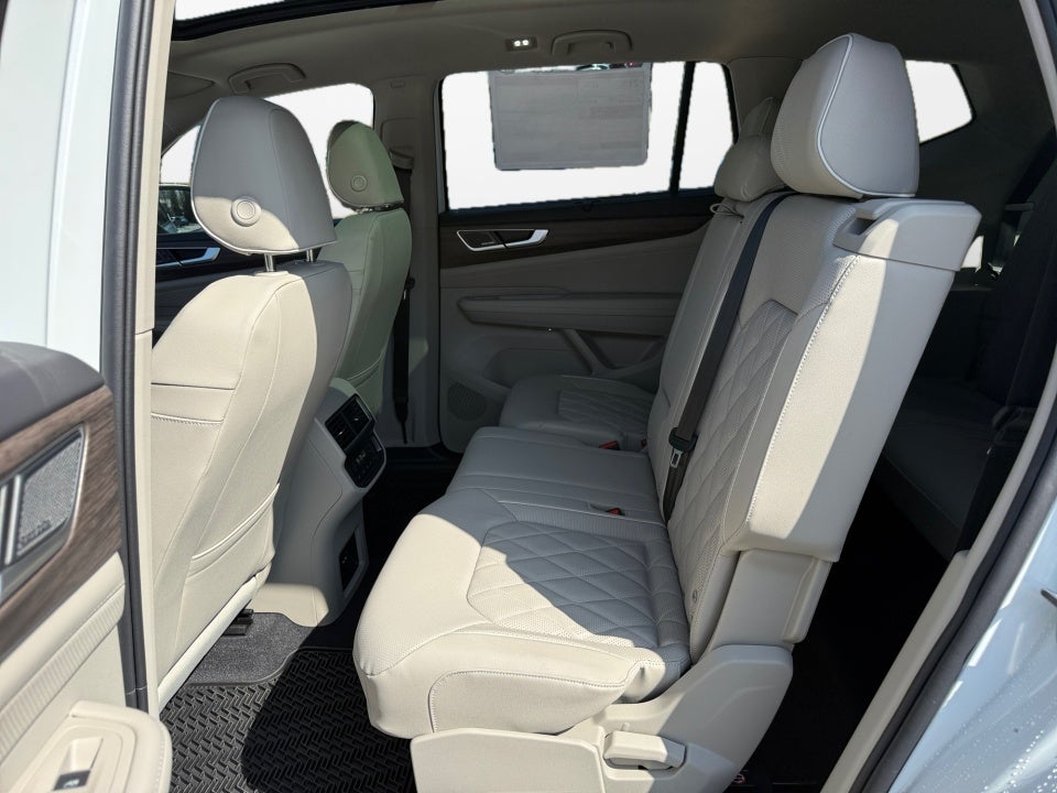 2026 Volkswagen Atlas SEL Premium R-Line