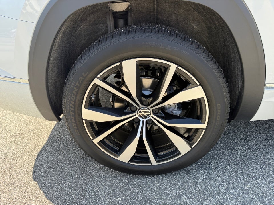 2026 Volkswagen Atlas SEL Premium R-Line