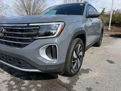 2026 Volkswagen Atlas SE with Technology