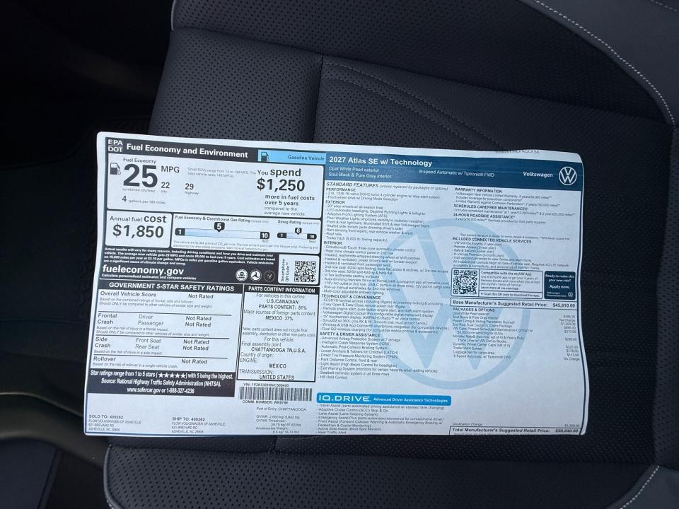 2027 Volkswagen Atlas SE w/Technology