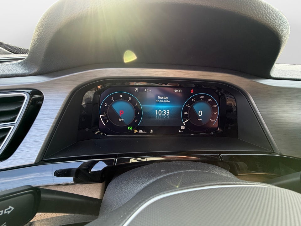 2026 Volkswagen Atlas Cross Sport SE with Technology